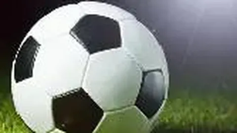 中纪委报：多措并举整治娱乐圈乱象，流量明星转型成功